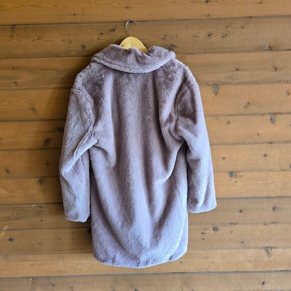 Lush Mauve Faux Fur Collared Soft Fuzzy Oversized Coat Medium Pocket Front Snap - Picture 3 of 8